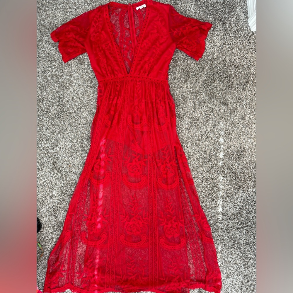 Red lace summer dress with lining